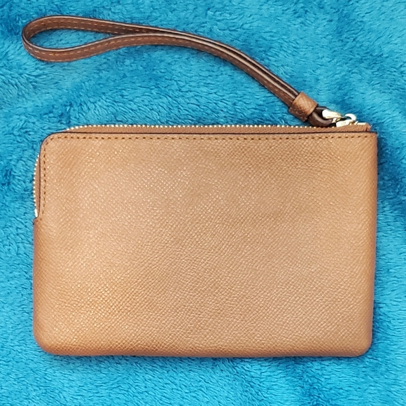 Coach Corner Zip Wristlet - Picture 2 of 4